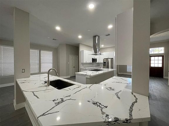 4th image of 3306 Wolf Ct