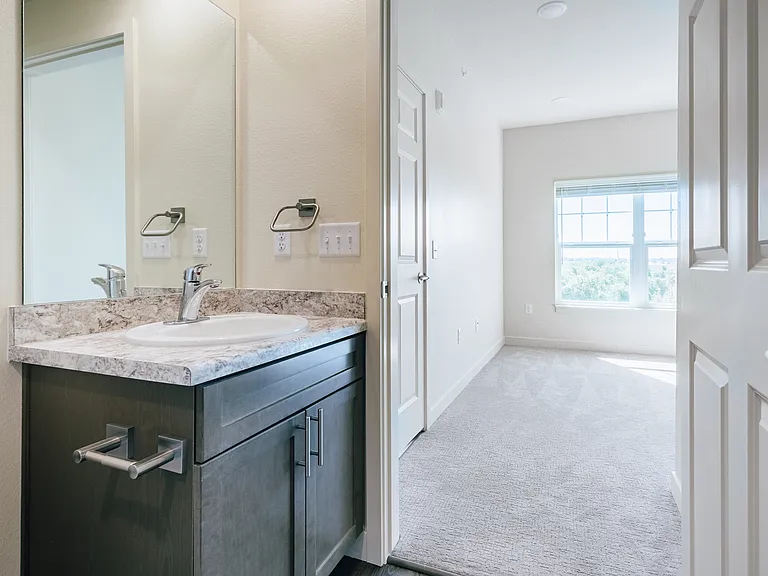 Bentley Commons — Photo 11