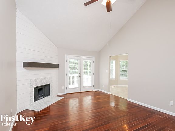 2nd image of 2439 Heatherton Ct