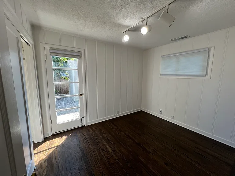 315 Sequoia Ave — Photo 16