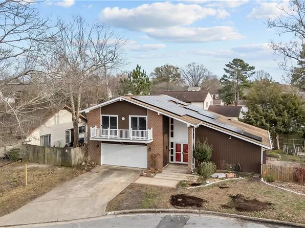 1264 Geranium Cres, Virginia Beach, VA 23453