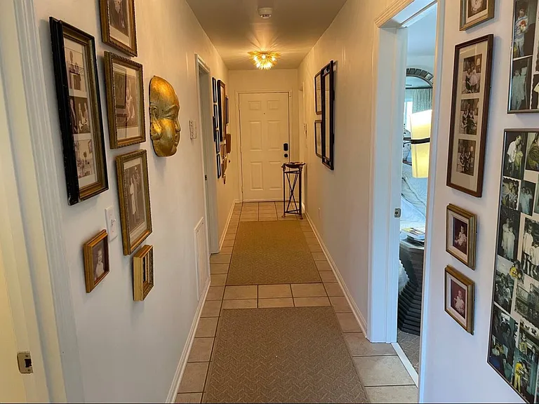 637 Battery Pl #1 — Photo 17