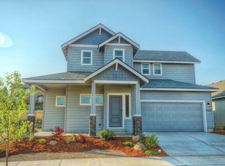 3018 NE Red Oak Dr, Bend, OR 97701