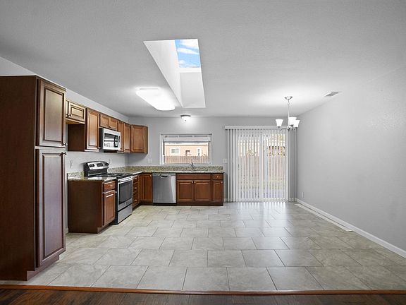 4th image of 5755 Comanche Drive