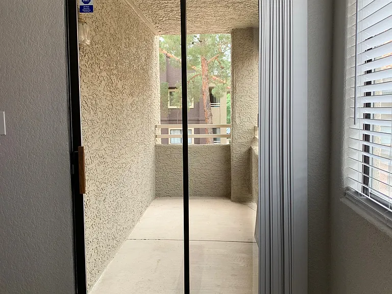 5044 S Rainbow Blvd #201 — Photo 15
