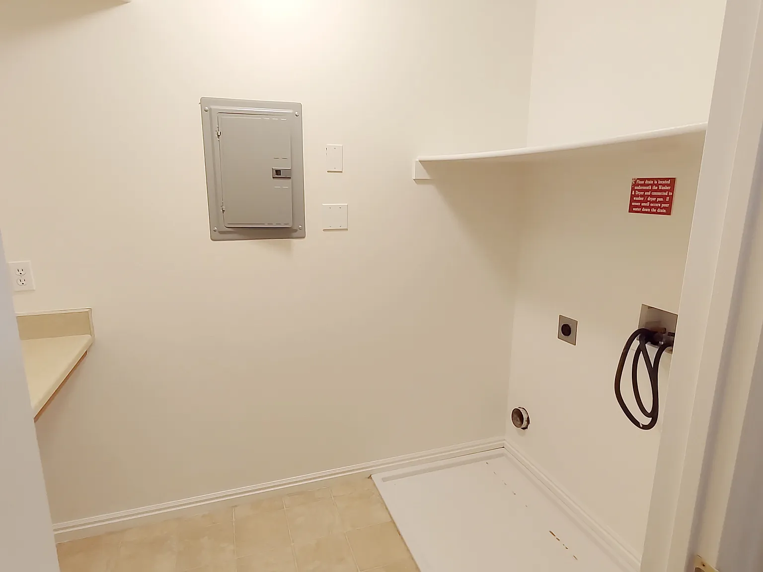 3 bed, 1218 sqft, $1,400 — Photo 3
