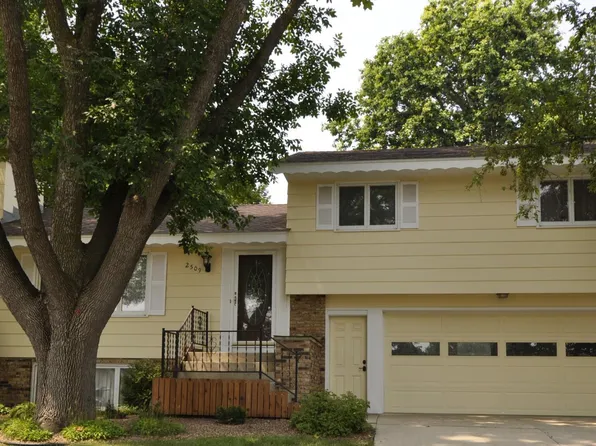 2509 4th Ave NW, Rochester, MN 55901