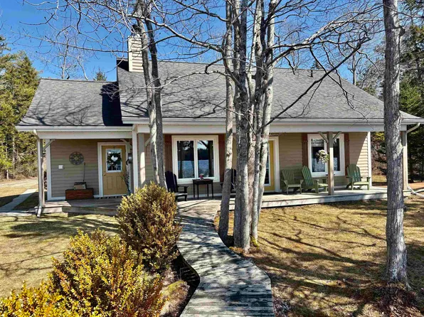 137 Beaver Point Rd N, Yarmouth, NS B5A 5X9