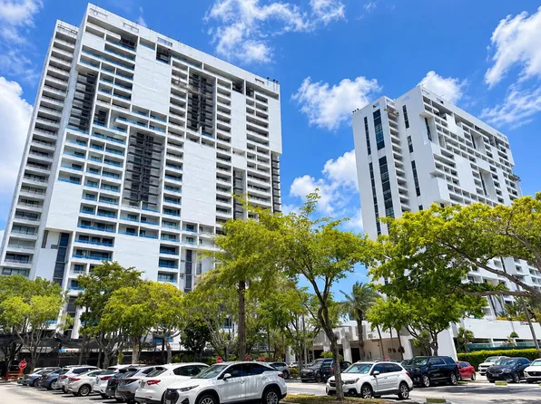 20355 NE 34 Court #828, Aventura, FL 33180