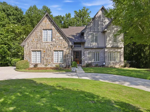 804 Ballantrae Pkwy, Pelham, AL 35124
