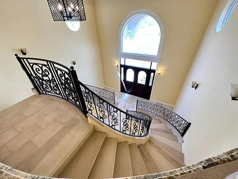 734 Bridle Ridge Ct — Photo 11