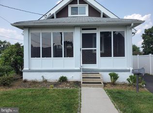 245 Warren St, Willow Grove, PA 19090