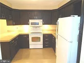 Kitchen - 170 Providence Forge Rd
