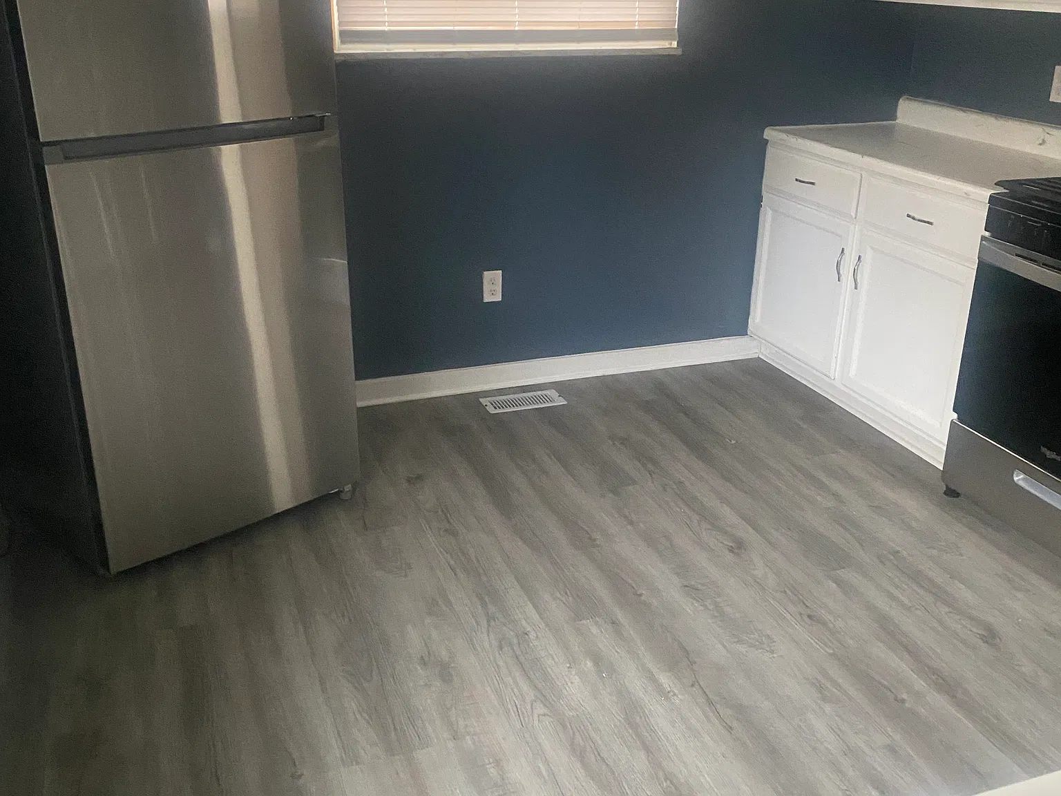 4 bed, 1152 sqft, $1,700 — Photo 3