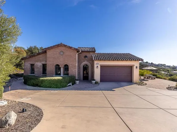 29472 Welk Highland Dr, Escondido, CA 92026
