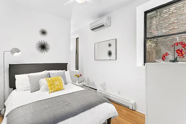 Sold by Compass | media 8