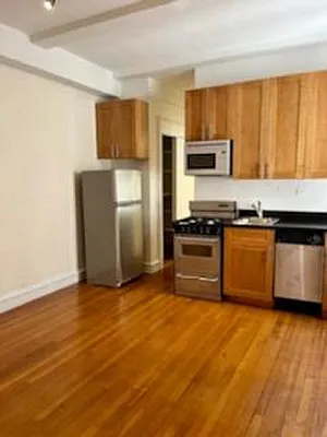 Rented by Brown Harris Stevens | media 4