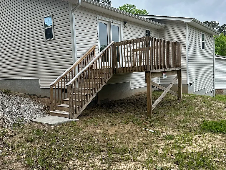 905 Ardmore Dr — Photo 7