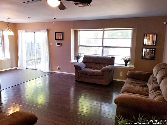 4th image of 10527 Bounty Dr