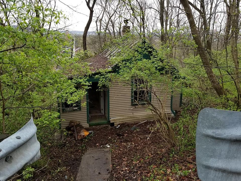 1st image of 85 Carlisle Pl