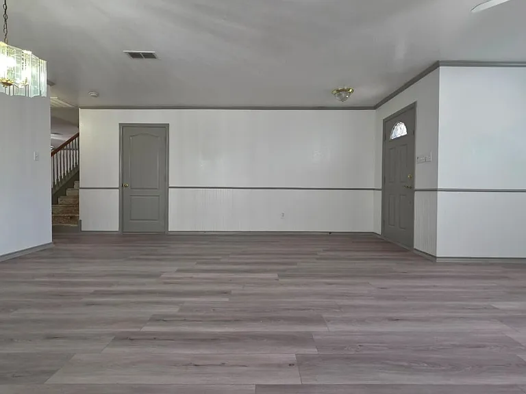 House entrance pic 2