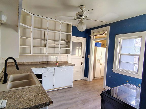 4th image of 909 State St