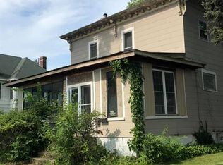 201 W 4th St S, Newton, IA 50208