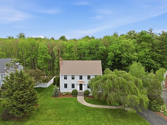 2nd image of 40 Frances Dr