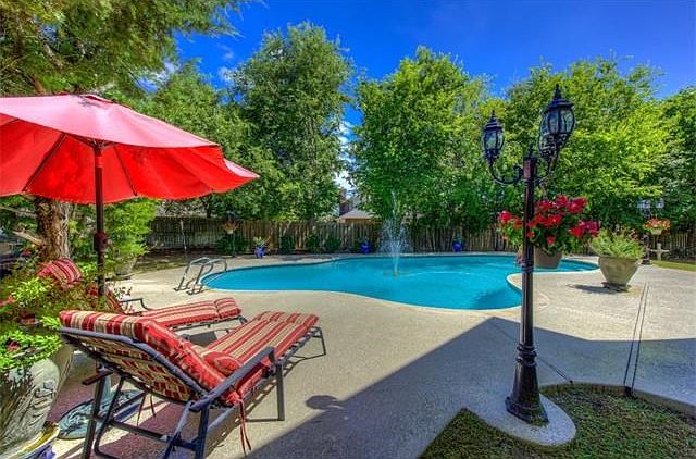 1st image of 3818 Forest Creek Dr