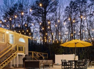 1226 Shipyard Rd, Shenandoah, VA 22849