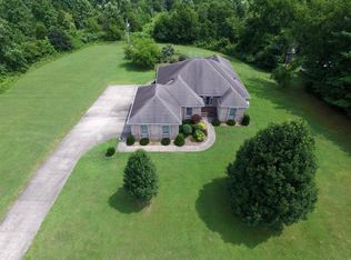 70 Dry Branch Rd, Irvine, KY 40336