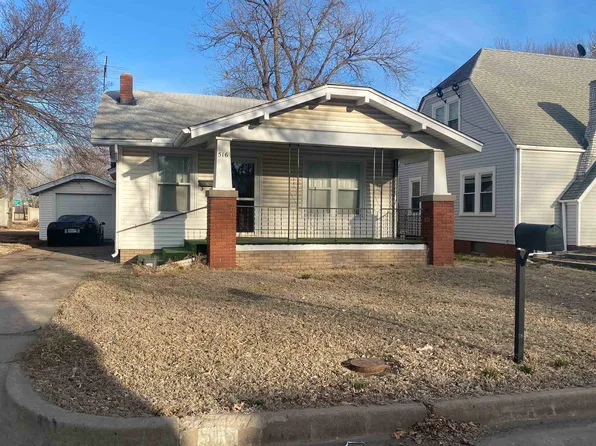 516 S Fountain St, Wichita, KS 67218