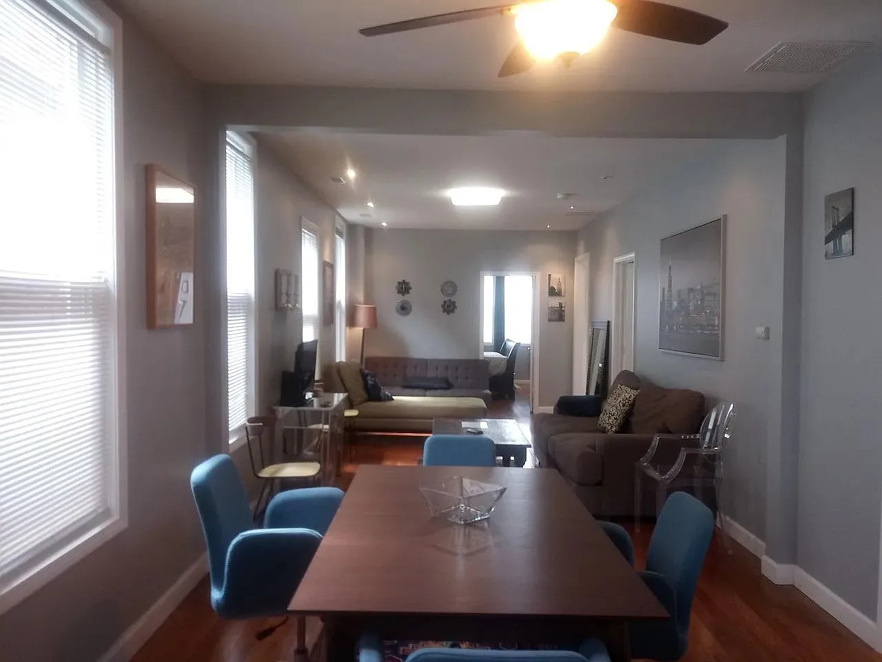 3 bed, 1000 sqft, $1,900 — Photo 4