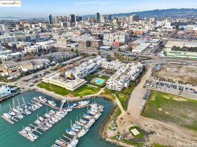 1 Embarcadero W APT 161, Oakland, CA, 94607