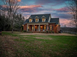 2348 Couch Ln, Columbia, TN 38401