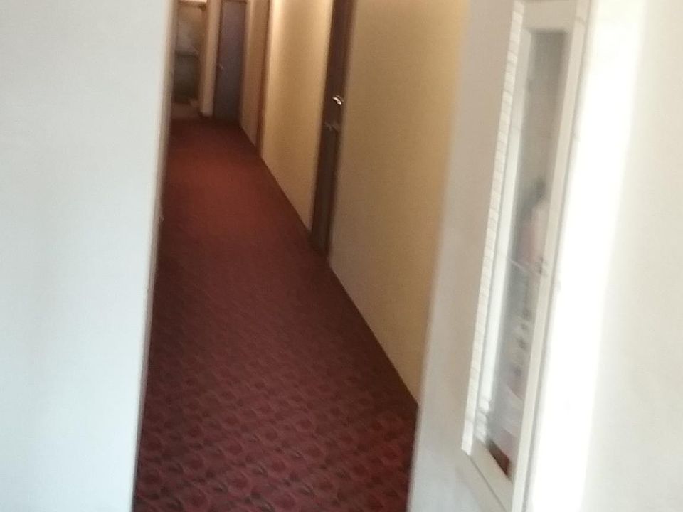 1st floor hallway