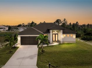 2815 23rd St SW, Lehigh Acres, FL 33976