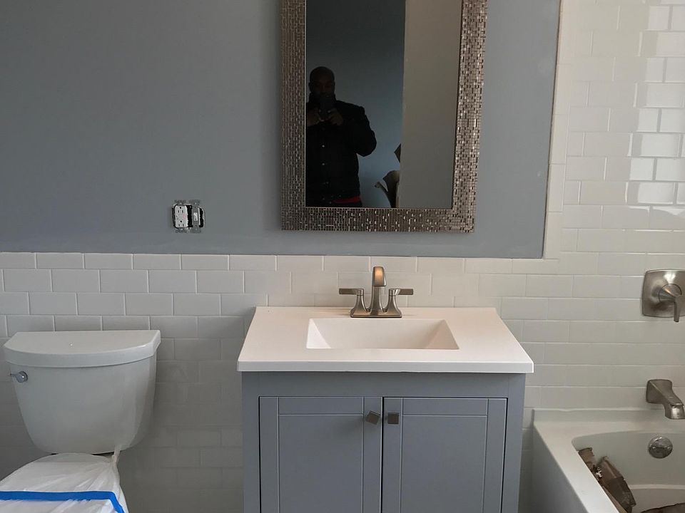 1st image of 6023 S King Dr