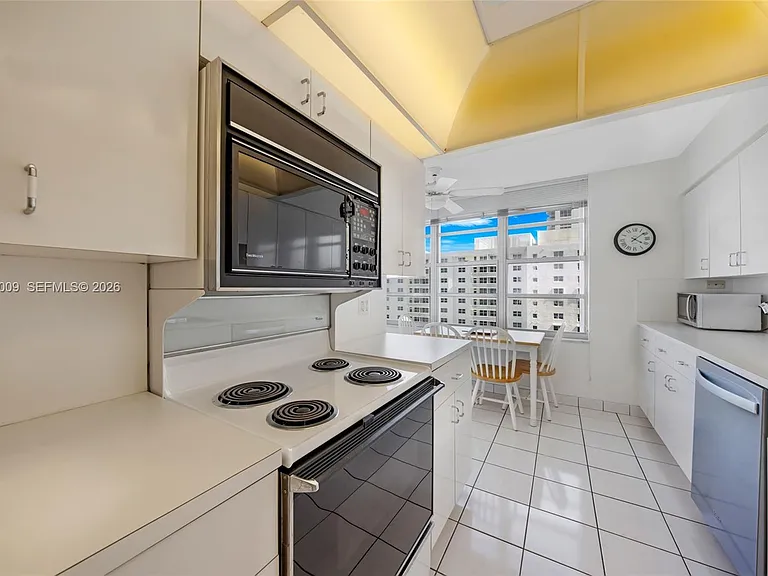 4280 Galt Ocean Dr #12H — Photo 8