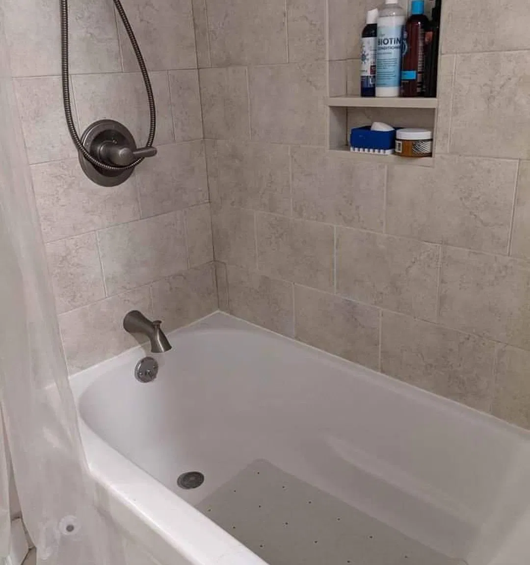 2 bed, 720 sqft, $4,000 — Photo 4