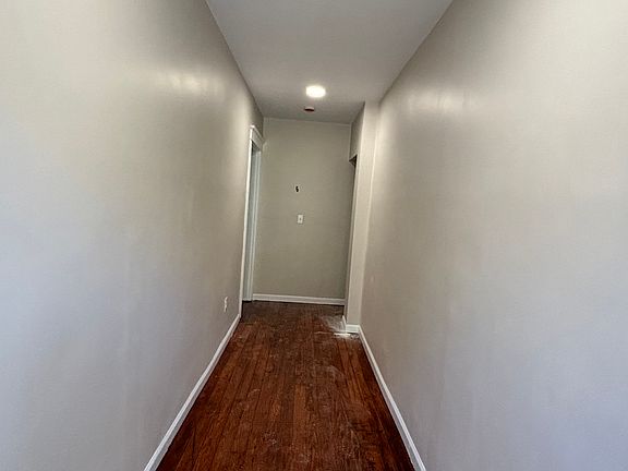 3rd image of 3421 Price Ave