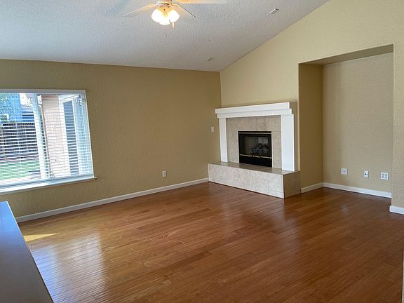5th image of 1610 Bello Dr