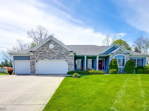 8793 Cherrywood Dr, Streetsboro, OH 44241