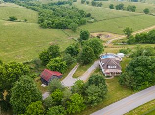 239 Bunker Hill Rd, Paris, KY 40361