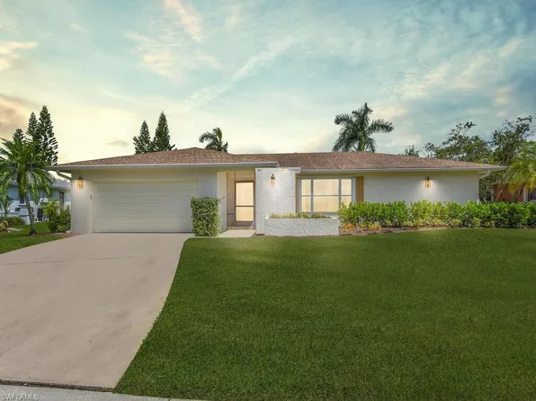 149 Saint Andrews BLVD, NAPLES, FL 34113