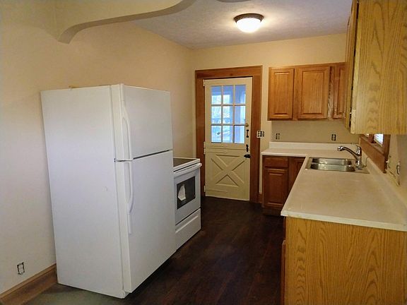 5th image of 2912 Hilton Dr