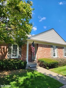 37321 Stonegate Cir, Clinton Township, MI, 48036