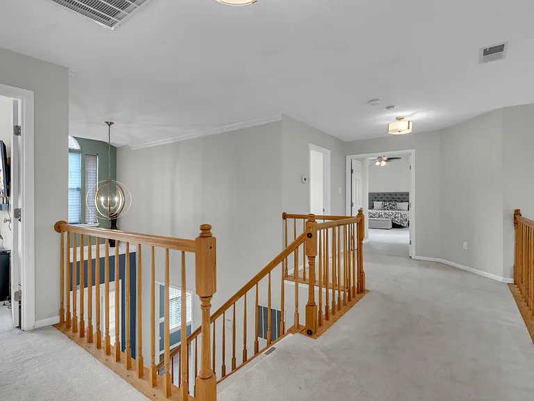1402 Bermuda Dunes Ct — Photo 37