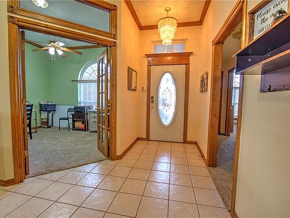 2nd image of 18600 Hickory Hollow Dr