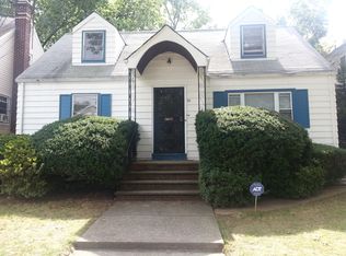 20 Lenox Ave, Irvington, NJ 07111